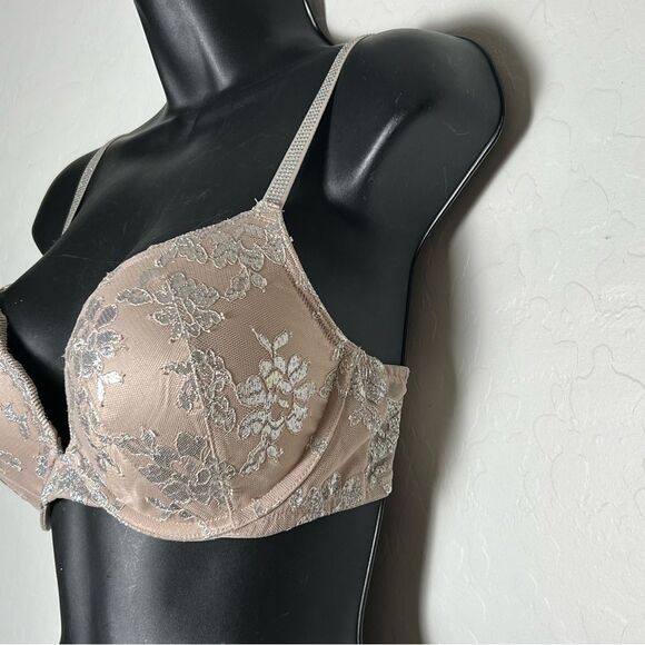 victoria’s Secret Lace Silver Push Up Shine Crystal Bra 34D - Picture 4 of 16